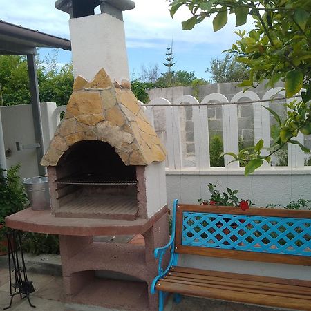 Villino Il Melograno Villa Торе Спекия Руджери Екстериор снимка