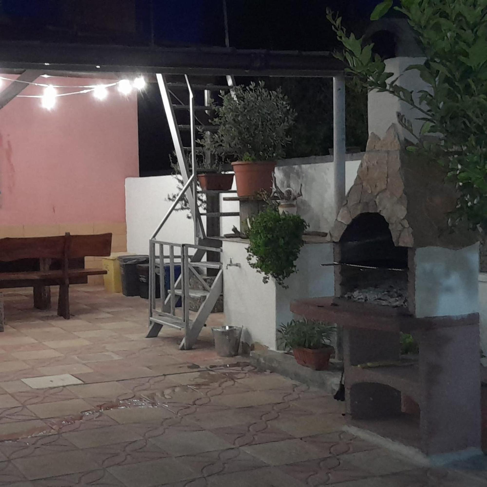 Villino Il Melograno Villa Торе Спекия Руджери Екстериор снимка
